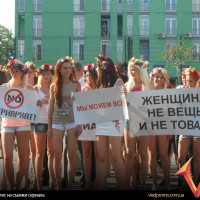 хостес на съемки сериала