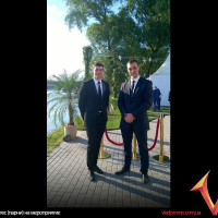 хостес (парни) на мероприятие