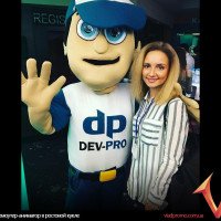 промоутер аниматор в ростовой кукле