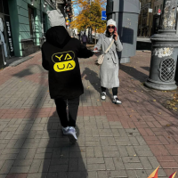 Промоутеры для раздачи листовок ТМ Ya Ua