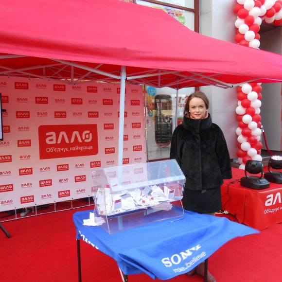 Урочисті відкриття торгових точок, офісів і магазинів